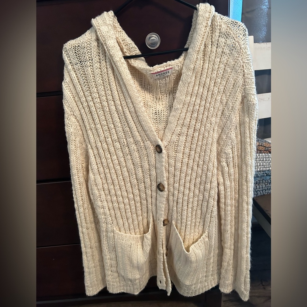 Soft Cream Knit Hooded Cardigan